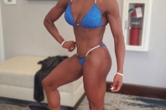 royal-blue-competition-bikini-cb874-240402.jpg